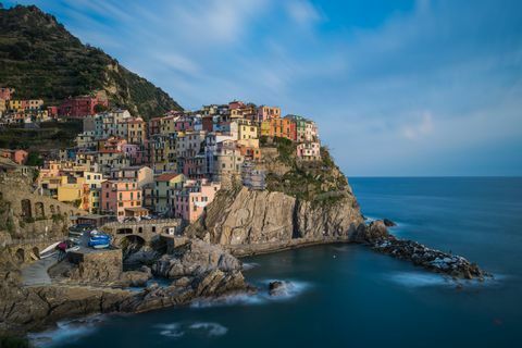 Manarola linna kuulus vaatepunkt: Itaalia Cinque Terre Manarola pikk ekspositsioonipilt