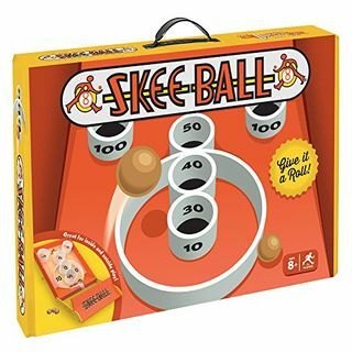 Lauaplaadil Skee-Ball