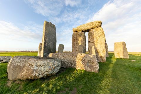 Stonehenge varahommikul