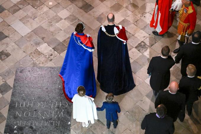 nende majesteetide kuningas Charles iii ja kuninganna Camilla kroonimispäev