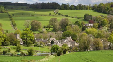 Ülemise tapmise küla, Gloucestershire