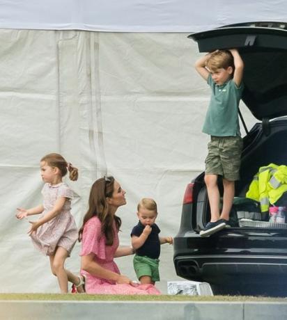 Kate Middleton, prints George, printsess Charlotte ja prints Louise