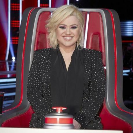 kelly clarkson hääl lühike juukselõik