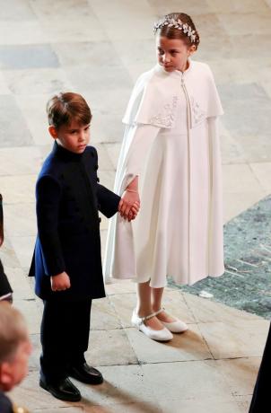 nende majesteetide kuningas Charles iii ja kuninganna Camilla kroonimispäev