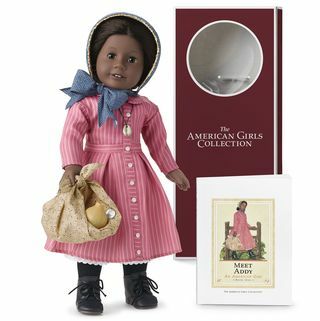 Ameerika tüdruku nuku originaalsed tähemärgid addy walker ja raamat, mis on näidatud retro kasti ja aksessuaaridega
