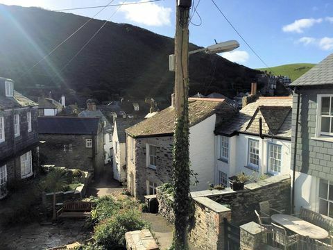 Doc Martini vara - Kodumaad - Port Isaac - tänav