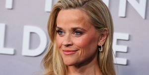 los angeles, California 13. aprill reese witherspoon käib Apple TV-s viimane asi, mida ta mulle ütles esilinastus regency bruini teatris 13. aprillil 2023 los angelesis, kalifornias foto autor leon bennettgetty pilte