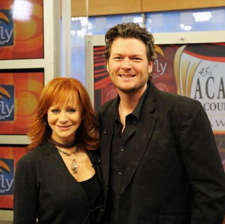 blake shelton ja reba mcentire