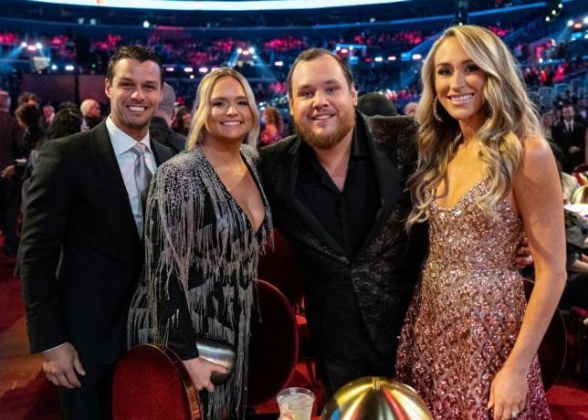 65. grammy auhindade jagamisel nähtud brendan mcloughlin, miranda lambert, luke kammid ja nicole kammid