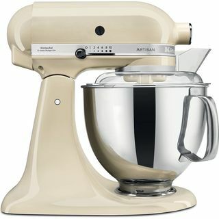 KitchenAidi segisti, mandlikreem