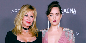 dakota johnson kutsub ema üles ilma nõusolekuta fotode jagamise eest