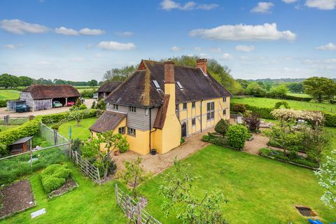 Surreys asuv maaliline II astme suvila Froggats Cottage, mis on kajastatud BBC hiljutises episoodis Põgenemine maale, on nüüd turul 1,6 miljoni naela eest. 