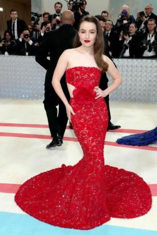 new york, new york 01. mai kaitlyn dever osaleb 2023. aasta kohtumisgalal, kus tähistatakse Karl Lagerfeld a line ilu suurlinna kunstimuuseumis 01. mail 2023 New Yorgis, foto autor jeff kravitzfilmmagic